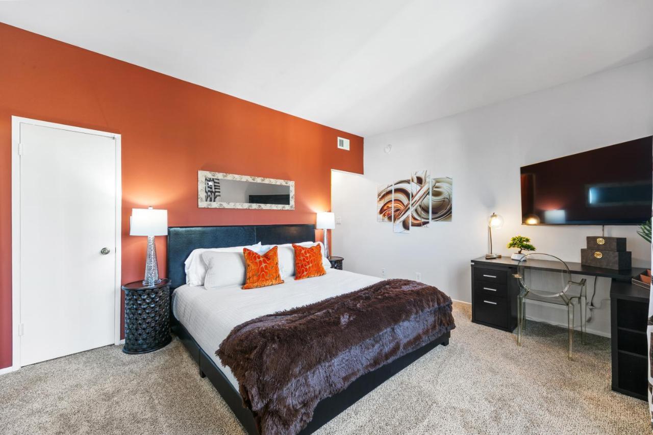 Beverly Hills 2 Bed 2 Bath Penthouse With Den And Parking 414 Los Angeles Zewnętrze zdjęcie
