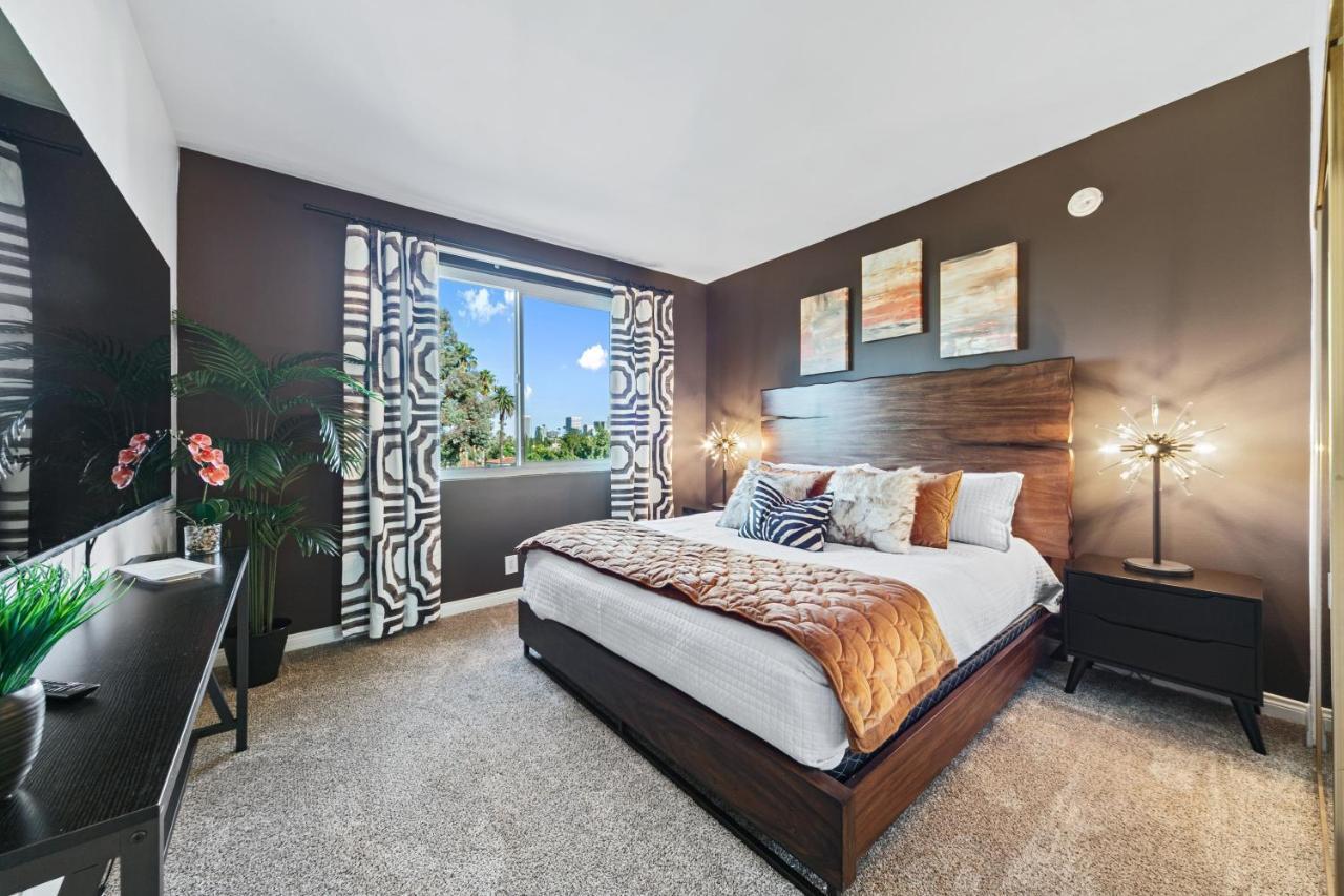 Beverly Hills 2 Bed 2 Bath Penthouse With Den And Parking 414 Los Angeles Zewnętrze zdjęcie