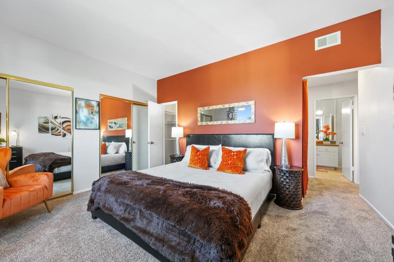 Beverly Hills 2 Bed 2 Bath Penthouse With Den And Parking 414 Los Angeles Zewnętrze zdjęcie